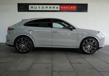 Porsche Cayenne 8.050 km 107.880 &euro; Asslar 35614