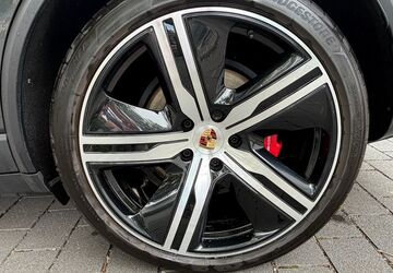 Porsche Macan 22.000 km 89.000 &euro; bad nauheim 61231