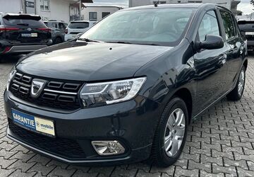 Dacia Sandero 8.928 km 10.950 &euro; Butzbach 35510