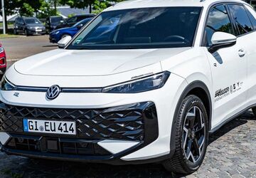 VW T-Roc 6.000 km 34.965 &euro; Pohlheim 35415