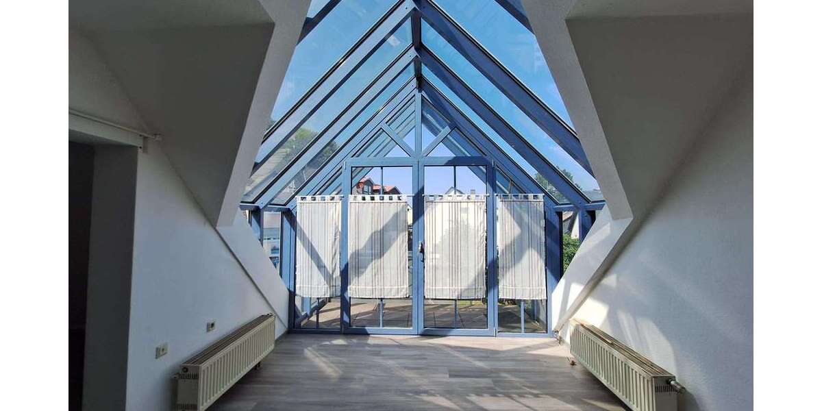 Etagenwohnung Merenberg - 4 Zimmer, 110 m&sup2;, 715&euro; | Angebot:21814851
