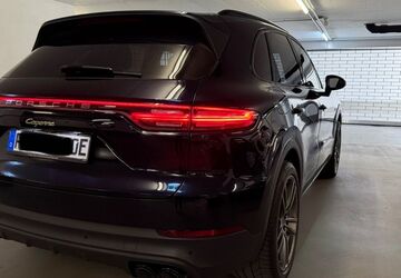 Porsche Cayenne 89.000 km 53.500 &euro; Bad Nauheim 61231