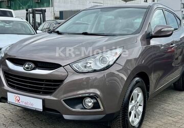 Hyundai ix35 111.791 km 7.700 &euro; Garbenheim 35583