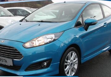 Ford Fiesta 149.000 km 7.490 &euro; Mittenaar 35756