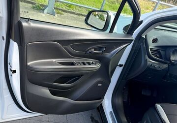 Opel Mokka 106.000 km 10.900 &euro; Wetzlar 35578