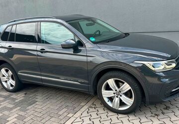 VW Tiguan 191.000 km 17.999 &euro; Solms 35606