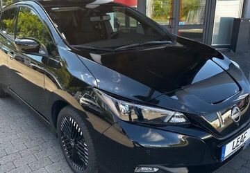 Nissan Leaf 1.150 km 28.390 &euro; Asslar 35614