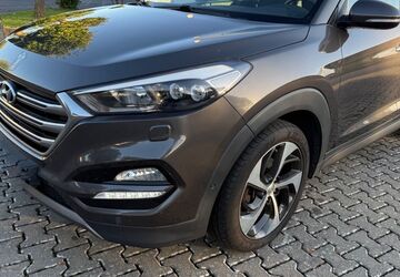 Hyundai TUCSON 261.250 km 8.990 &euro; Lollar 35457