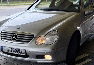 Mercedes-Benz CL 220 187.000 km 3.900 &euro; Gießen 35390