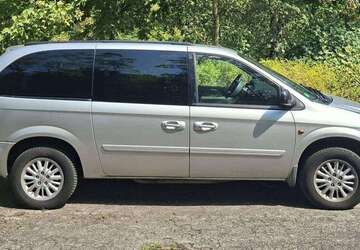 Chrysler Voyager 225.000 km 1.600 &euro; Bad Nauheim, Stadt 61231