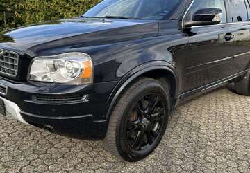 Volvo XC90 221.000 km 10.990 &euro; Lollar (bei Gießen) 35457