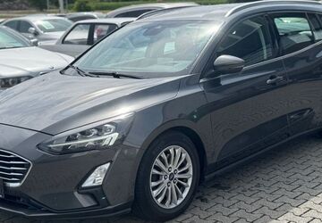 Ford Focus 240.000 km 7.600 &euro; Butzbach 35510