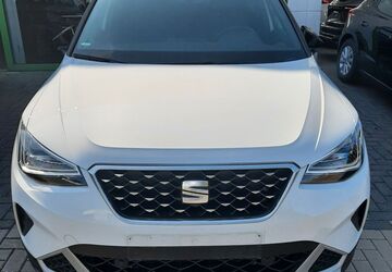 Seat Arona 15.300 km 20.500 &euro; Wehrheim 61273