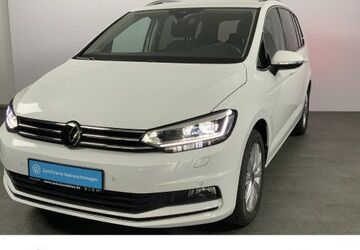 VW Touran 5.300 km 37.990 &euro; Butzbach 35510